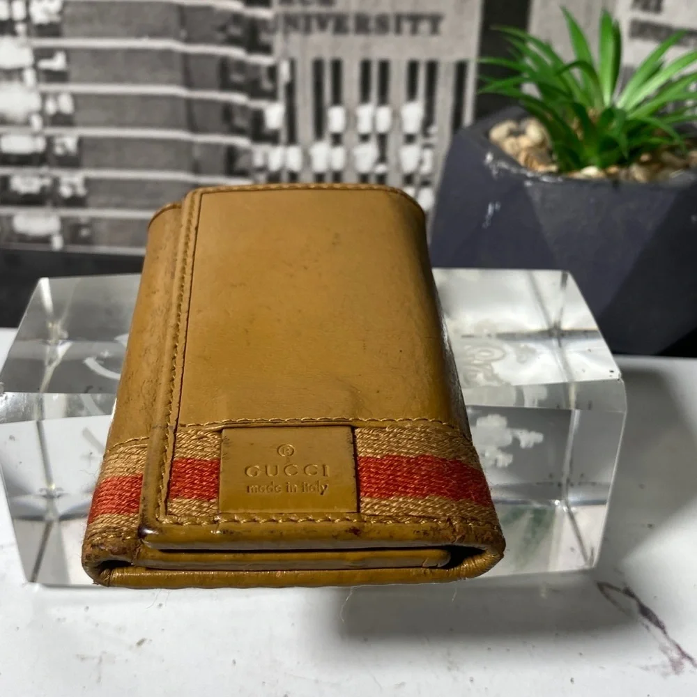 Authentic Rare Gucci Sherry Line Key Case